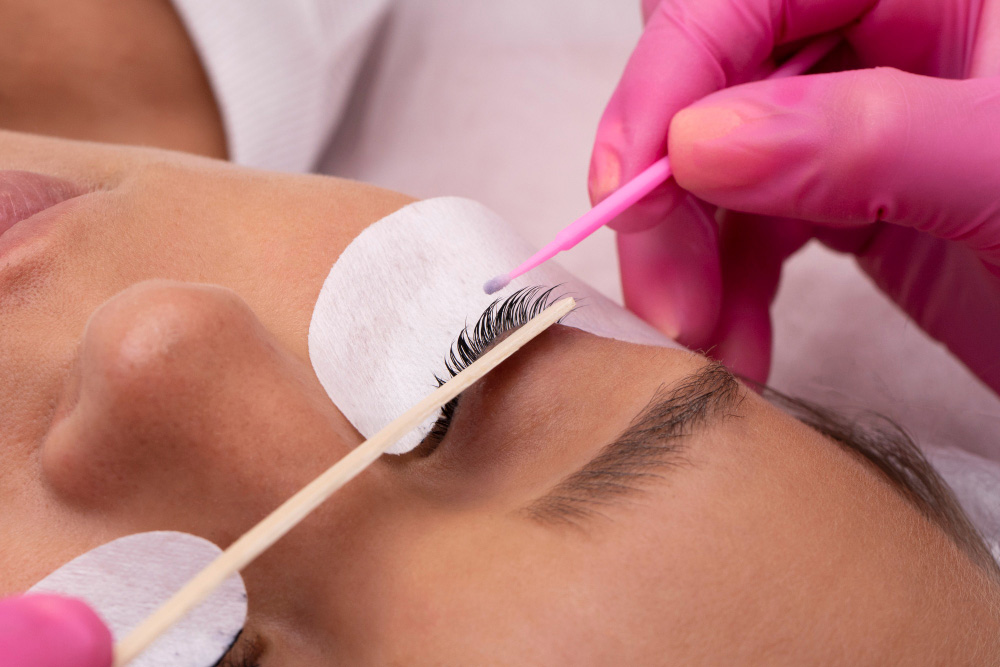 Relaxing facial massage treatment at Body Contour beauty salon, Stalybridge
